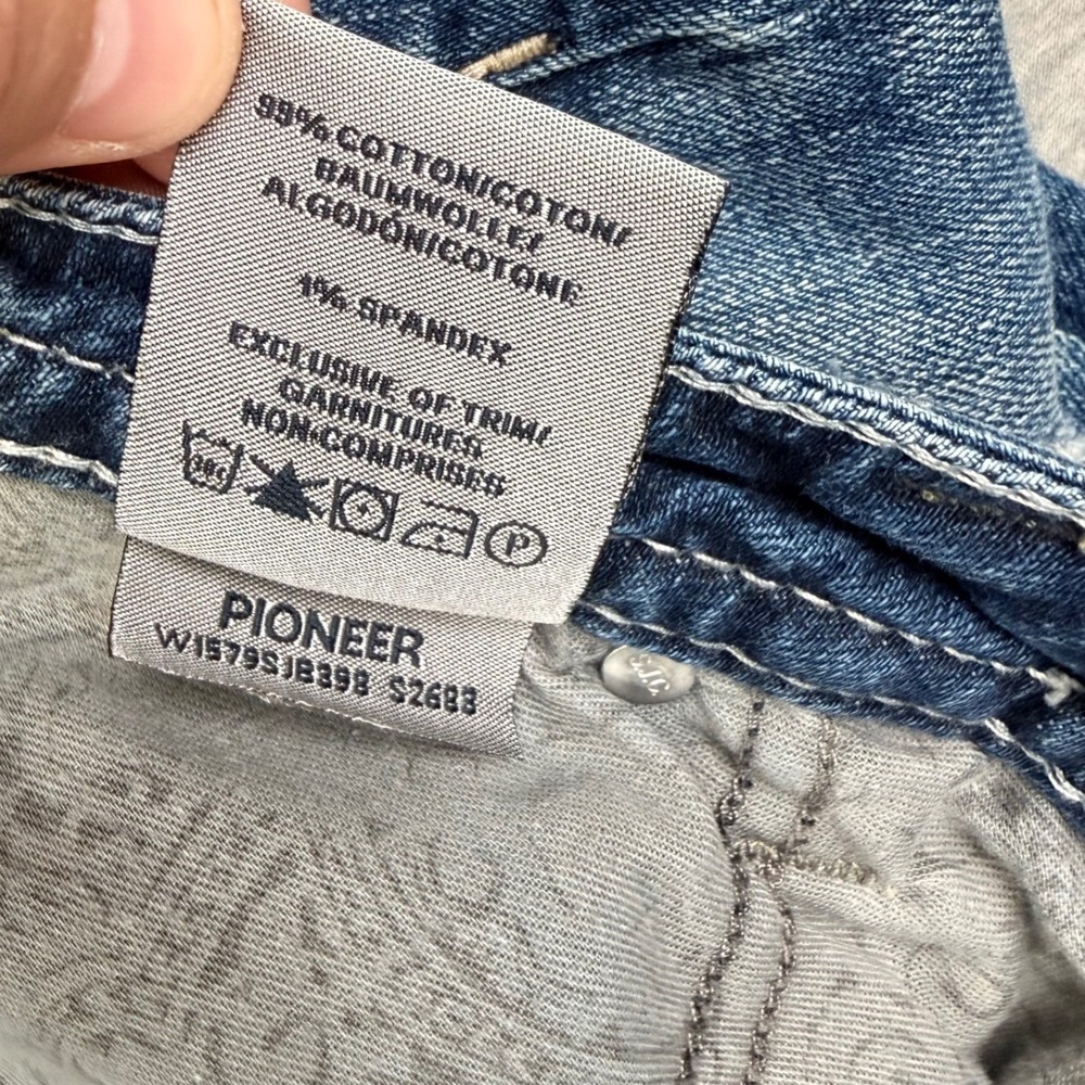 Silver Jeans Co Pioneer Distressed Bootcut Jeans Blue W1579SJ8398 Womens 18 L33 - Picture 9 of 13